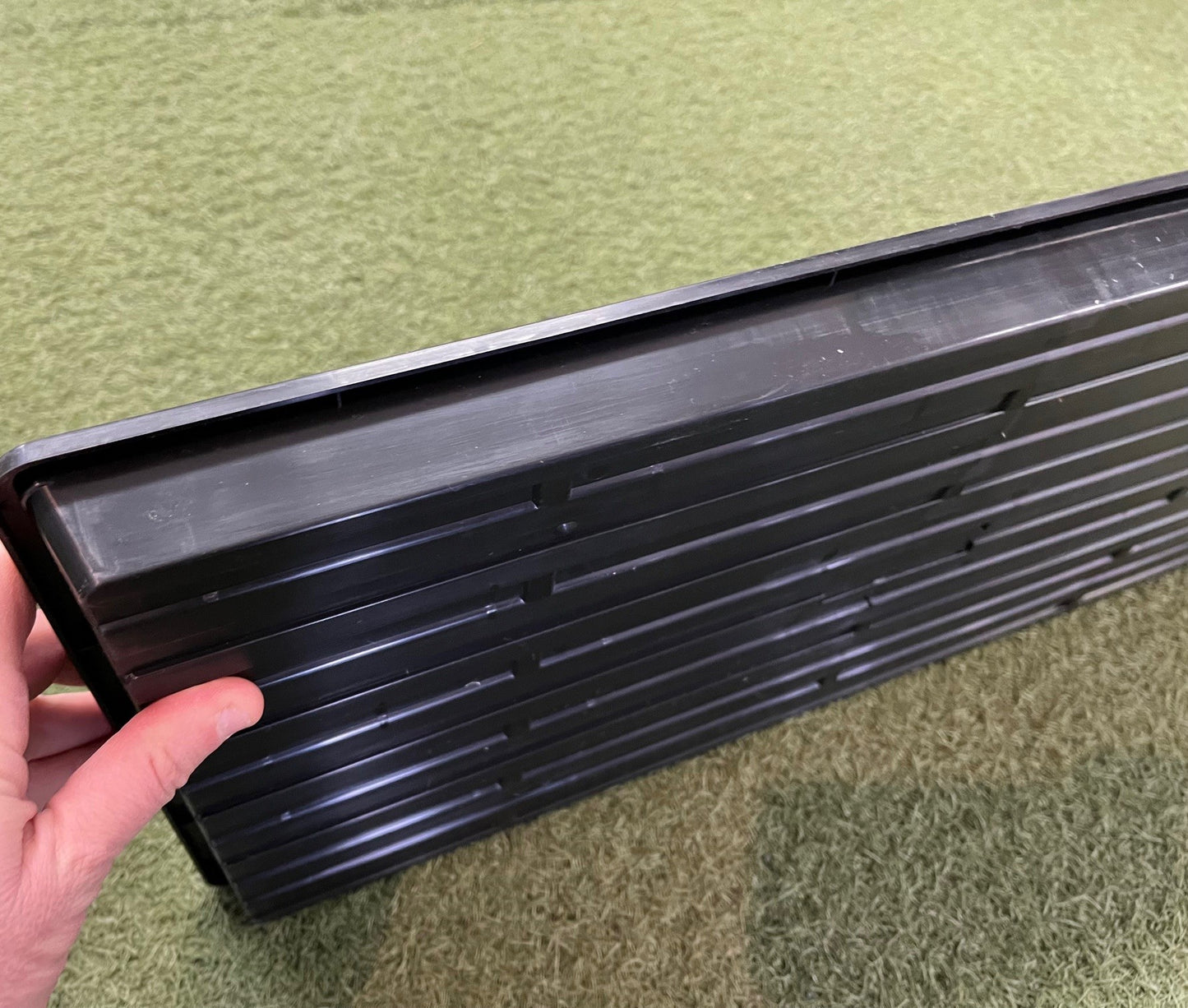 Plateau rigide mince