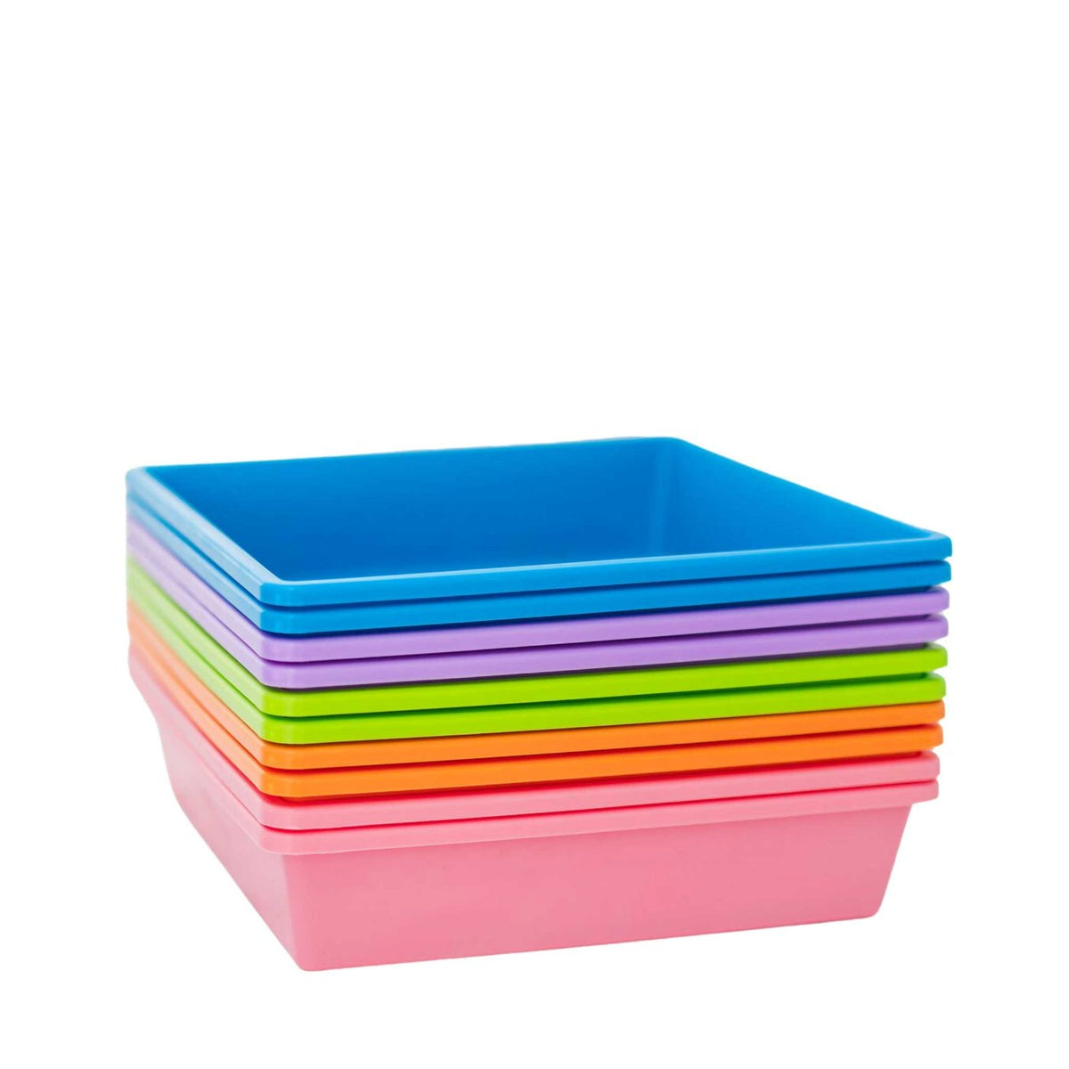 Pile de plateaux rigides 10x10 po de différentes couleurs